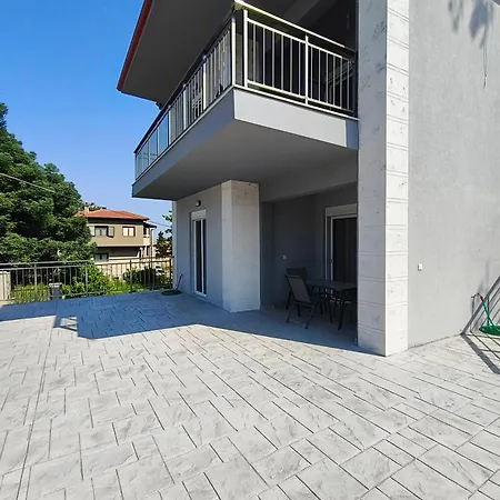 Irina's 6 Apartment Psakoudia