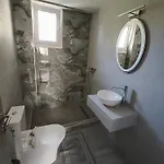 Апартаменты Irina's 6 *
